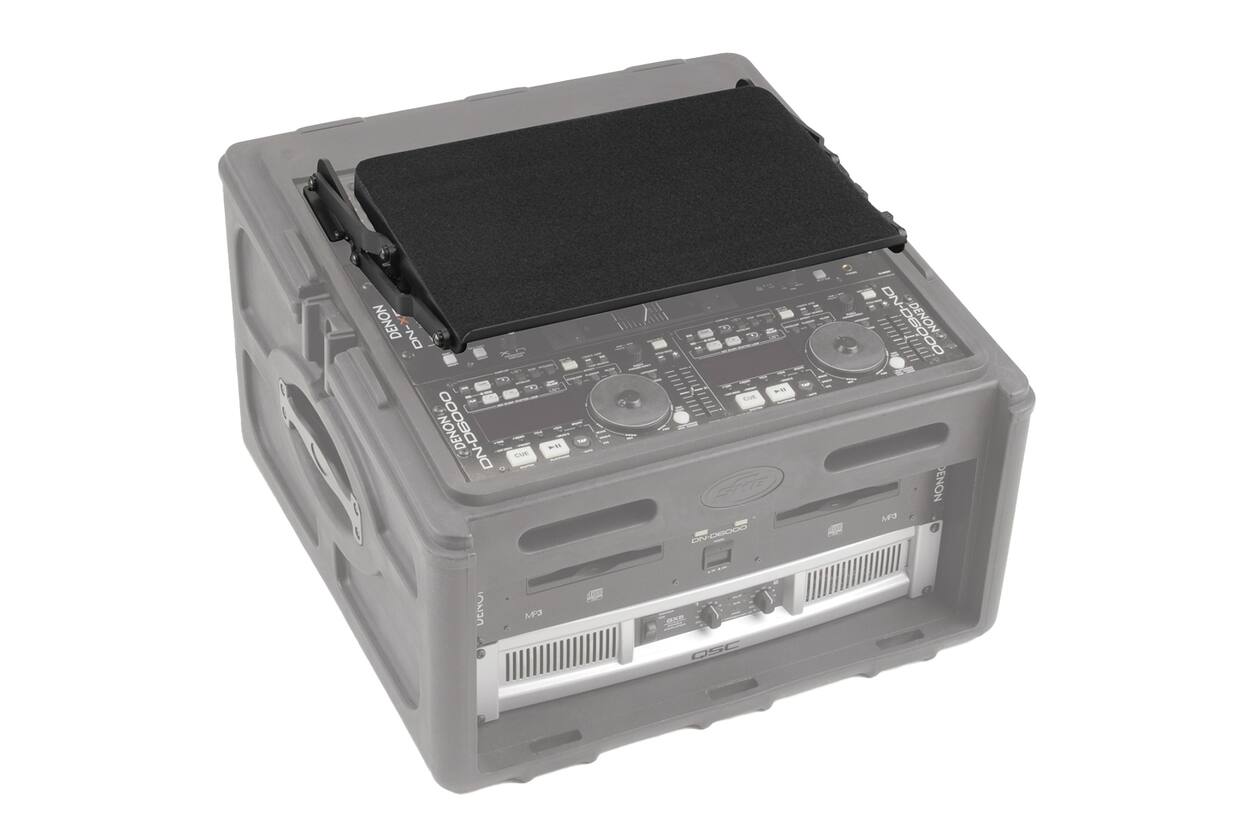 SKB - 123 cm A/V-Ablage für 8U+ Schräg-Top-Racks