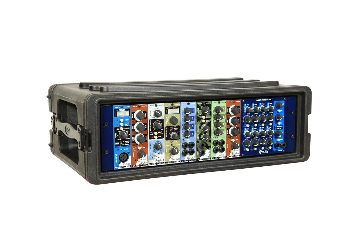 SKB - rSeries - 3U Shallow Rack - Mit Stahl-Schienen - 10,7-Zoll Tief