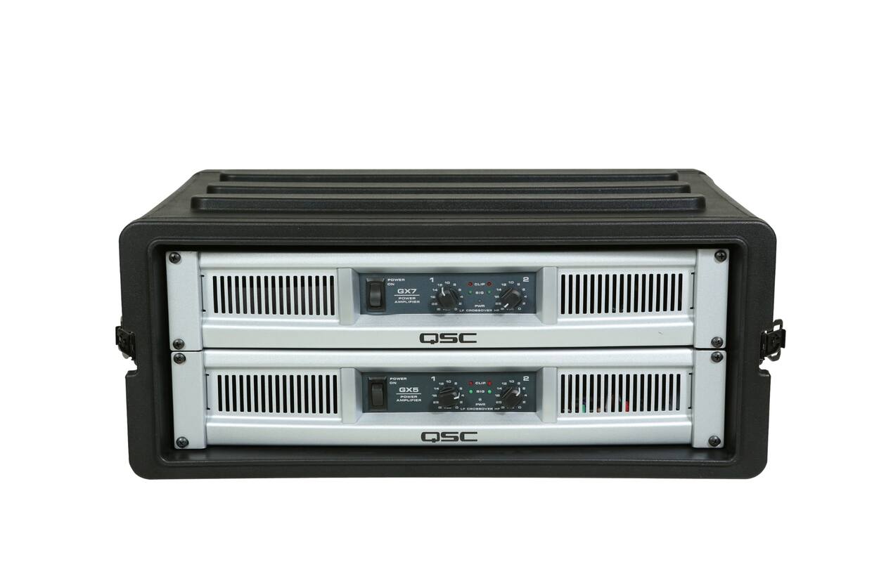 SKB - rSeries - 4U Shallow Rack mit Stahl-Schienen - 10,7-Zoll Tief