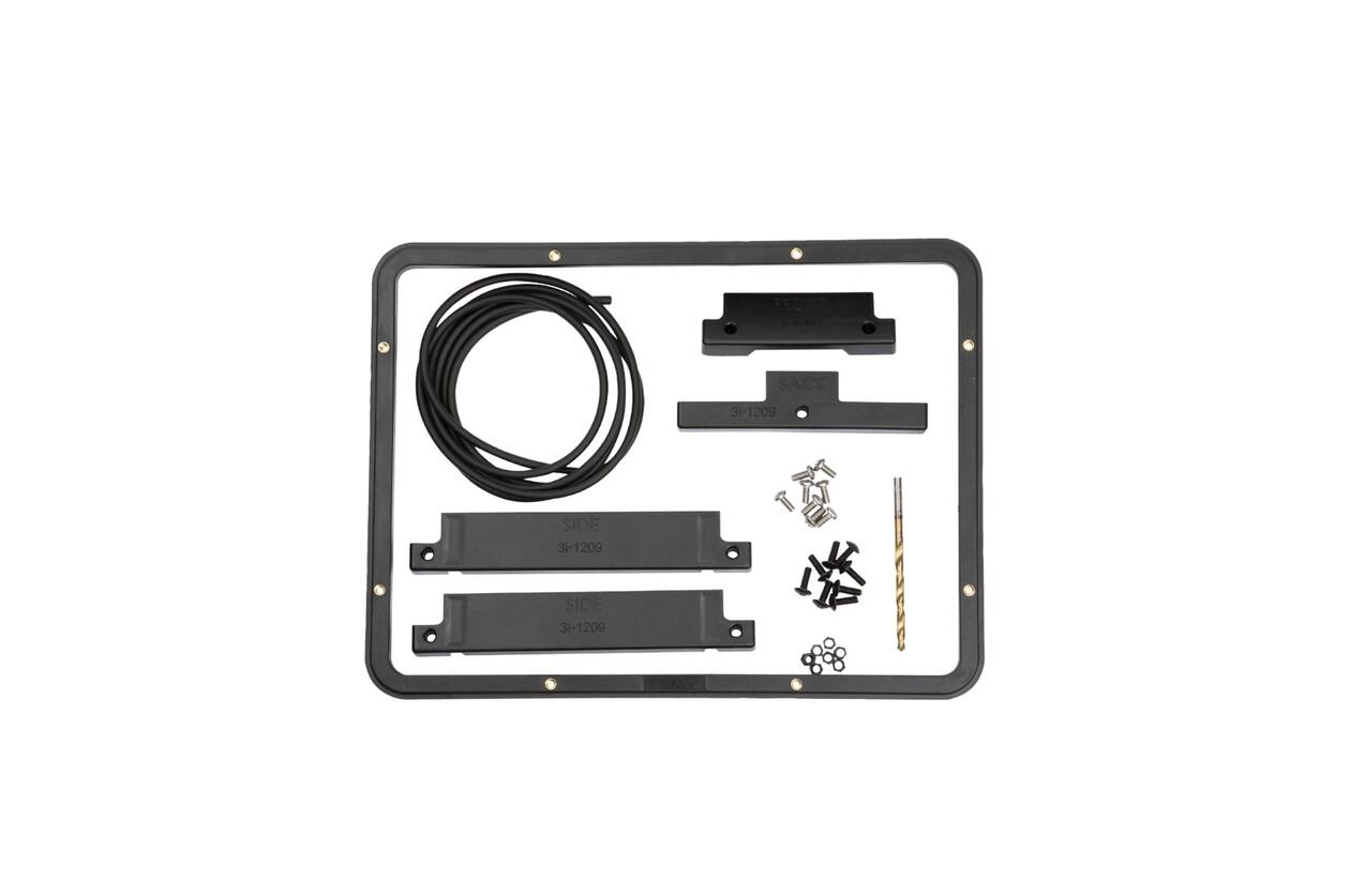 SKB - iSeries - Panel Mount Clip Kit für 1209 Größe Koffer