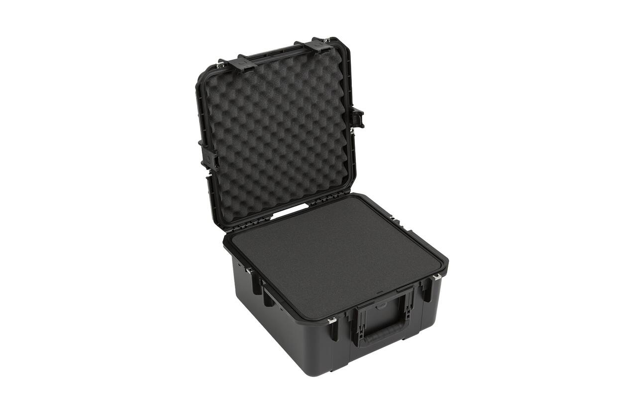 SKB - iSeries 1717-10 - Wasserdichter Koffer - Schwarz - Mit Würfelschaumstoff