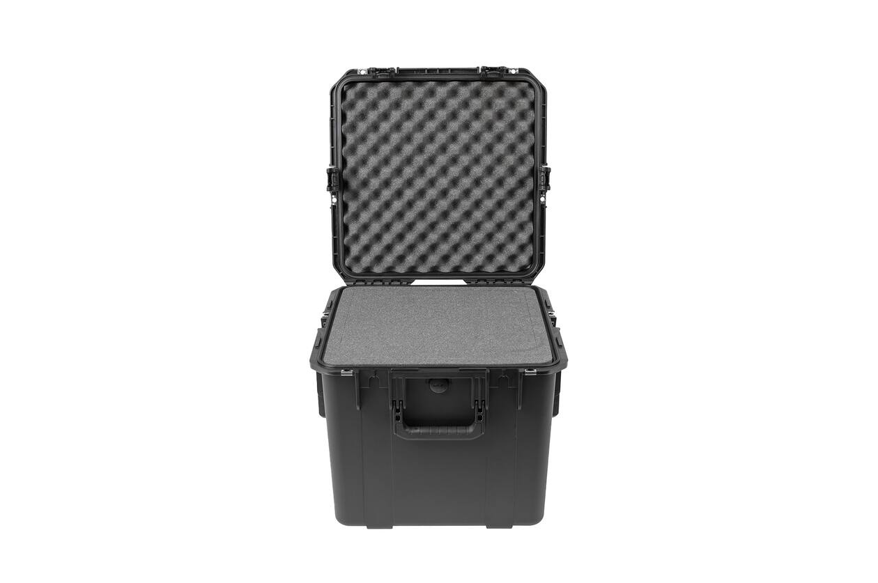 SKB - iSeries 1717-16 - Wasserdichter Koffer - Schwarz - Mit Würfelschaumstoff