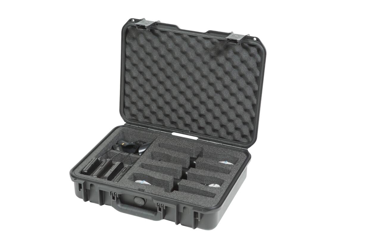 SKB - iSeries 1813-5 - Wasserdichter Koffer - Schwarz - Vier Drahtlose Mikrofone Einlage