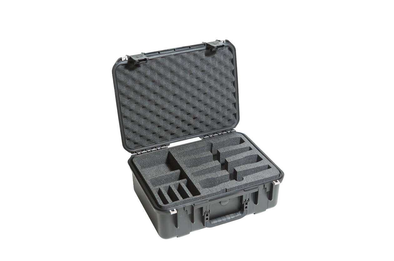 SKB - iSeries 3i-1813-7 - Wasserdichter Koffer - Schwarz - Acht Drahtlose Mikrofone Einlage