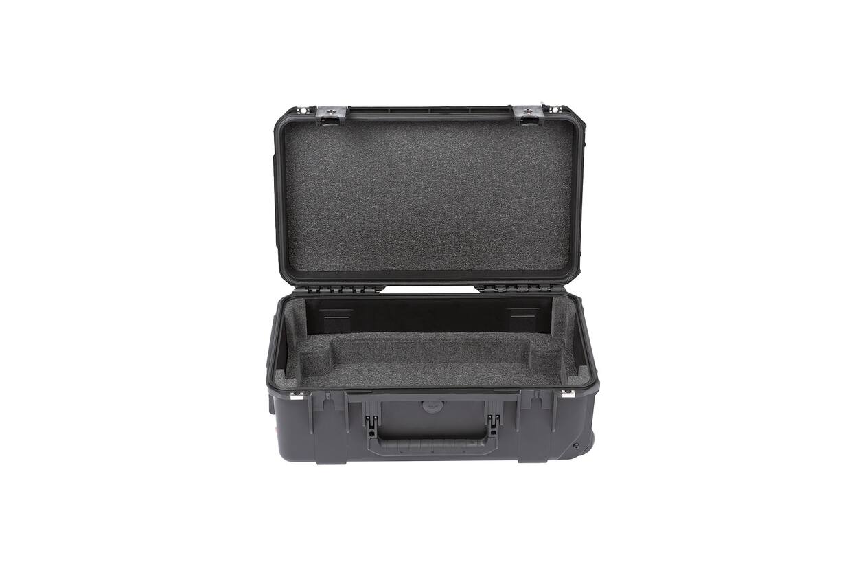 SKB - iSeries 2011-7 - Wasserdichter Koffer - Schwarz - Herausnehmbares 2U Tiefes Rack