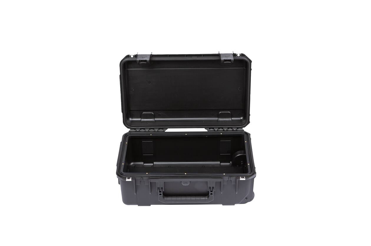 SKB - iSeries - Panel Mount Clip Kit für 2011 Größe Koffer