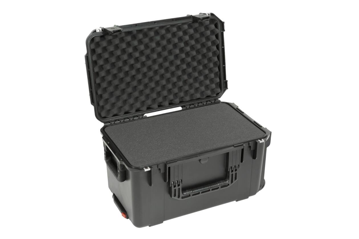 SKB - iSeries 2213-12 - Wasserdichter Koffer - Schwarz - Mit Würfelschaumstoff