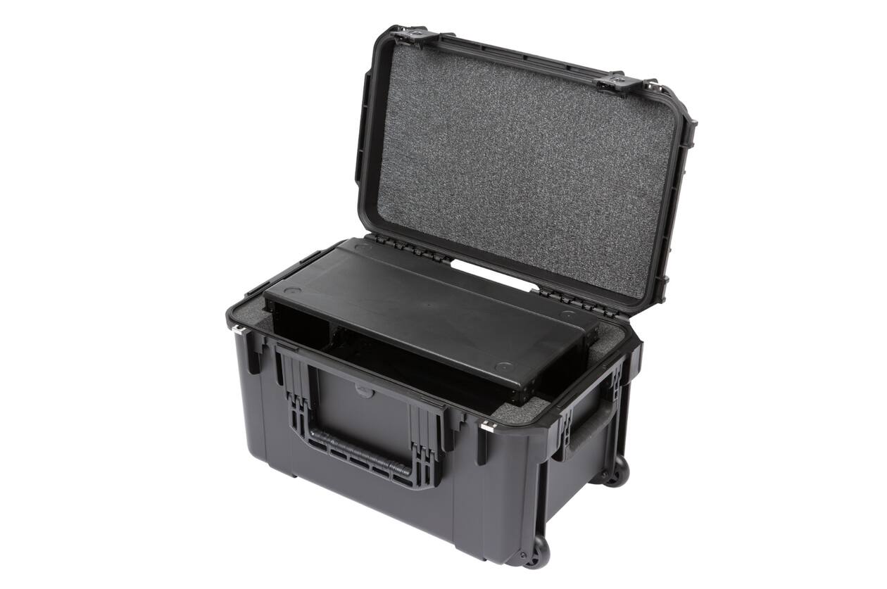 SKB - iSeries 2213-12 - Wasserdichter Koffer - Schwarz - Herausnehmbares 4U Tiefes Rack