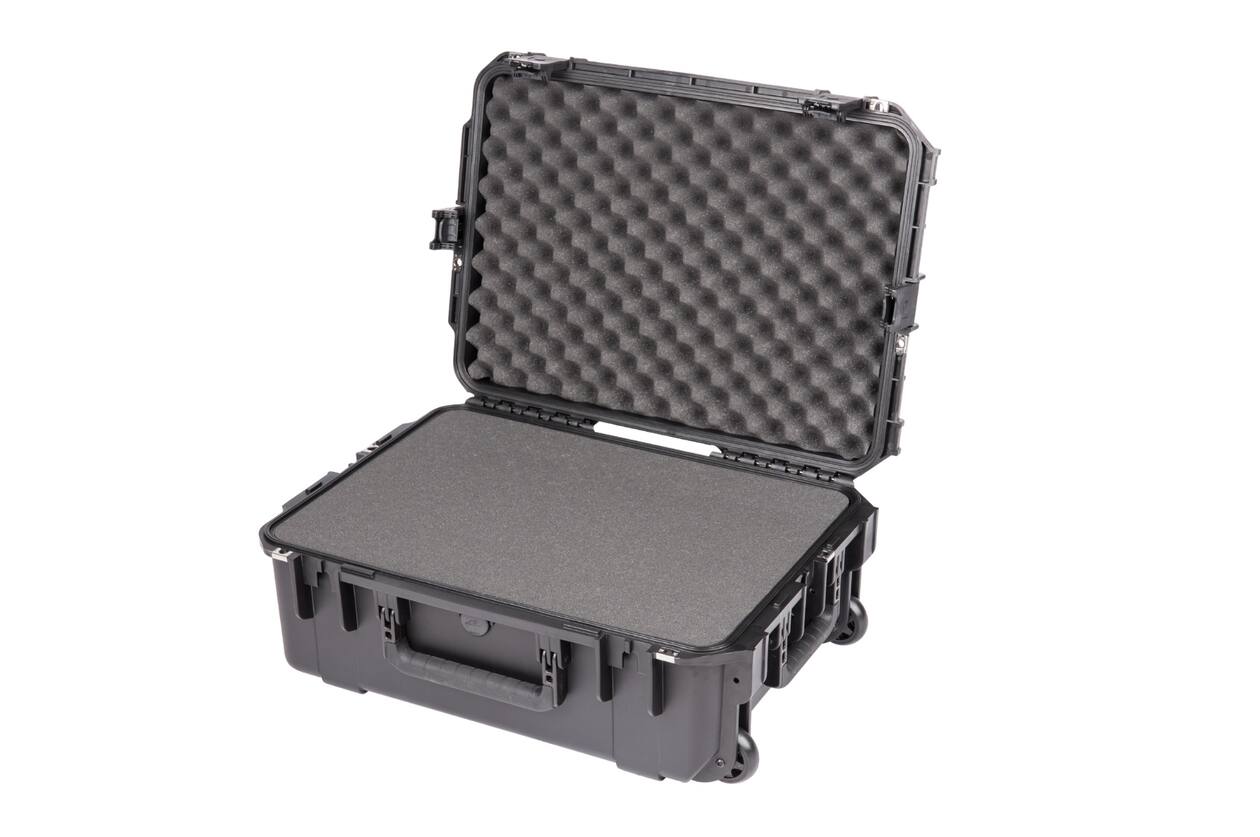 SKB - iSeries 2215-8 - Wasserdichter Koffer - Schwarz - Mit Würfelschaumstoff