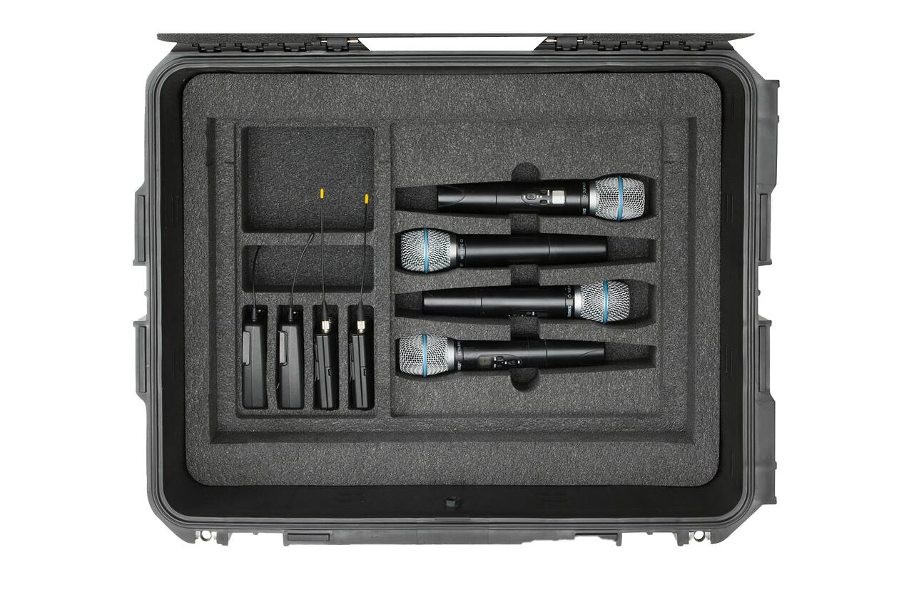 SKB - iSeries 3i-2217-10 - Wasserdichter Koffer - Schwarz - Drahtloses Mikrofon Fly Rack 2U
