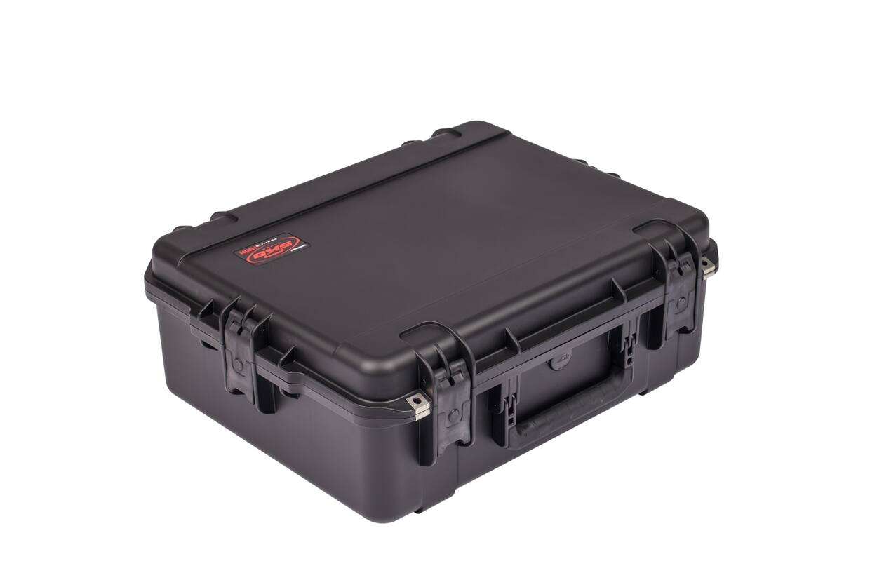 SKB - iSeries 2217-8 - Wasserdichter Koffer - Schwarz - Mit Würfelschaumstoff