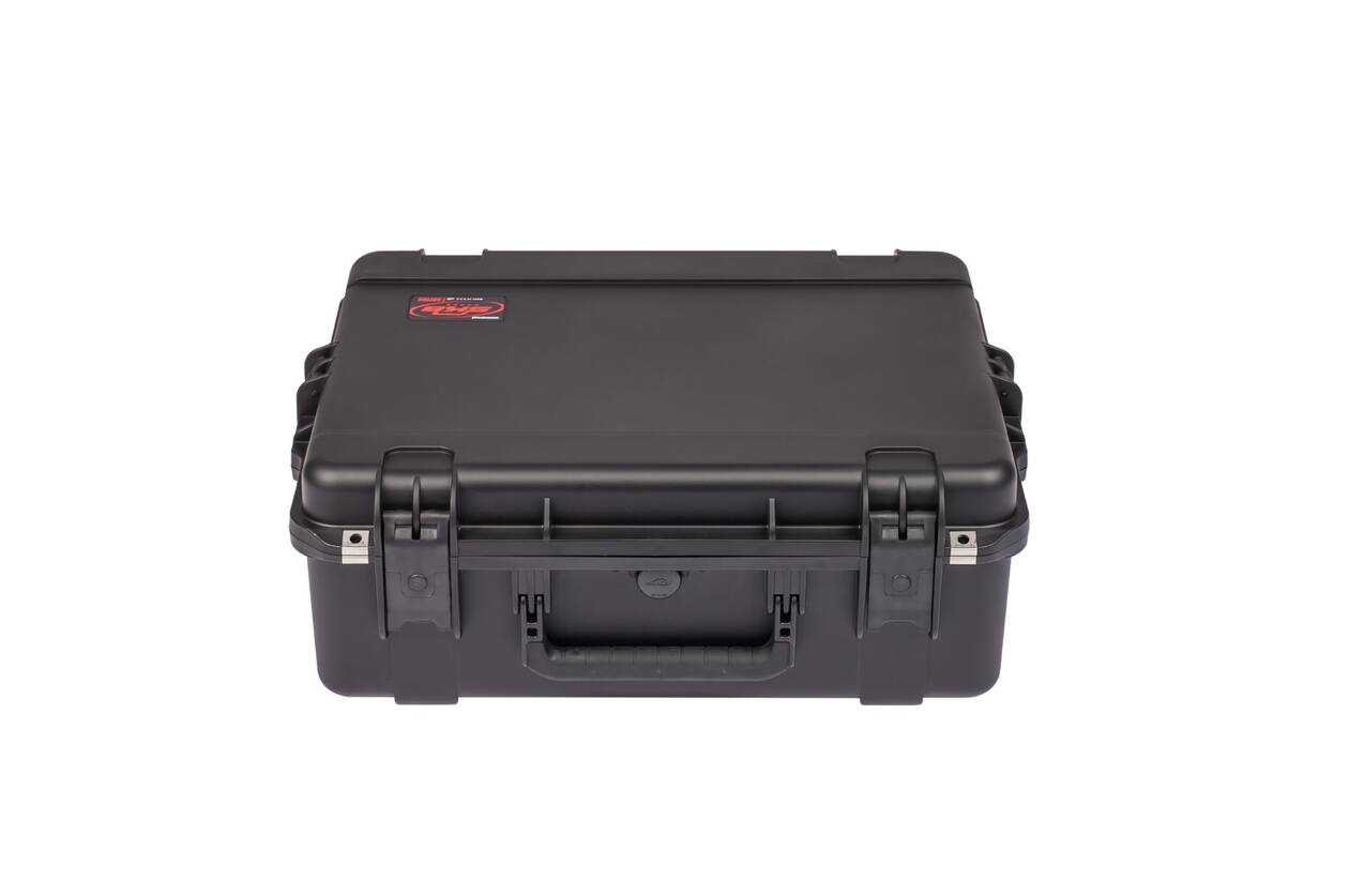 SKB - iSeries 2217-8 - Wasserdichter Koffer - Schwarz - Mit Würfelschaumstoff