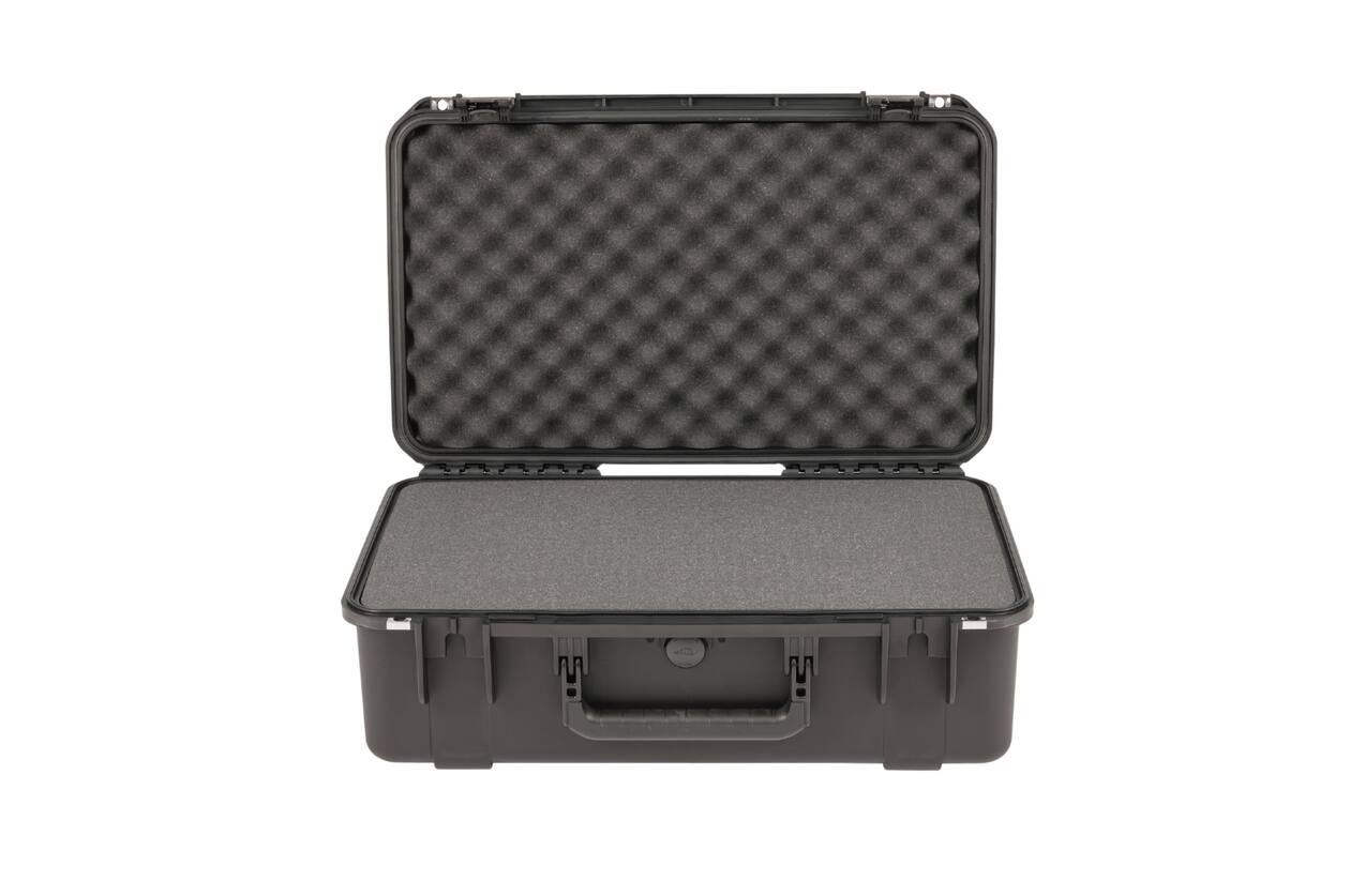 SKB - iSeries 3i-2313-8 - Wasserdichter Koffer - Schwarz - Mit Würfelschaumstoff