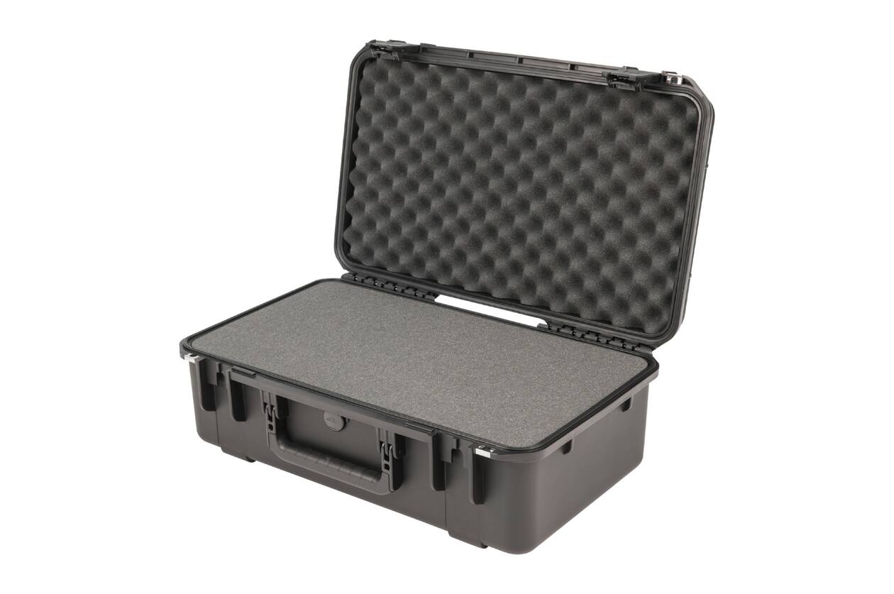 SKB - iSeries 3i-2313-8 - Wasserdichter Koffer - Schwarz - Mit Würfelschaumstoff