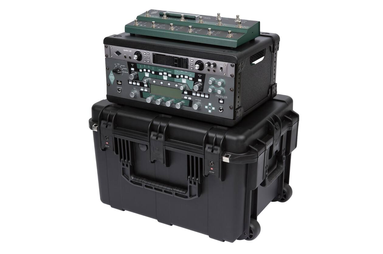 SKB - iSeries 2317-14 - Wasserdichter Koffer - Schwarz - Kemper Profiler + Line 6 Helix Einlage
