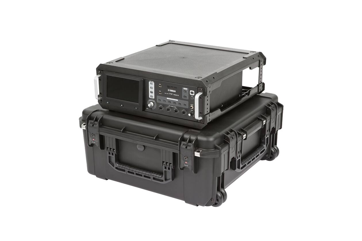 SKB - iSeries 2424-10 - Wasserdichter Koffer - Schwarz - Herausnehmbares 3U Tiefes Rack