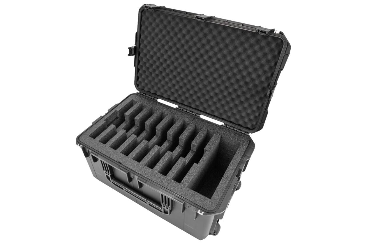 SKB - iSeries - Acht Laptops & Ein Zubehör Fach Koffer