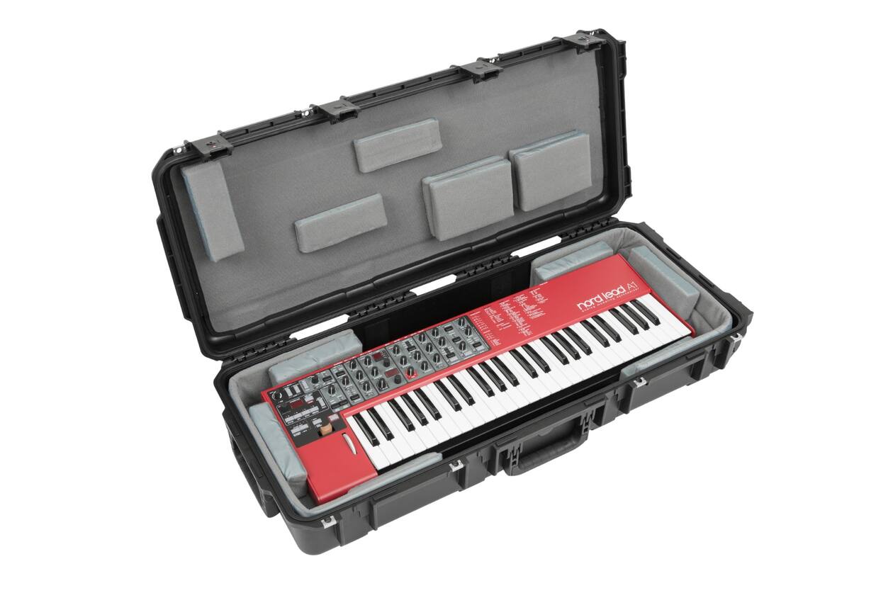 SKB - iSeries 3614-6 - Wasserdichter Koffer - Schwarz - 49-Tasten-Keyboard Think Tank Innenraum