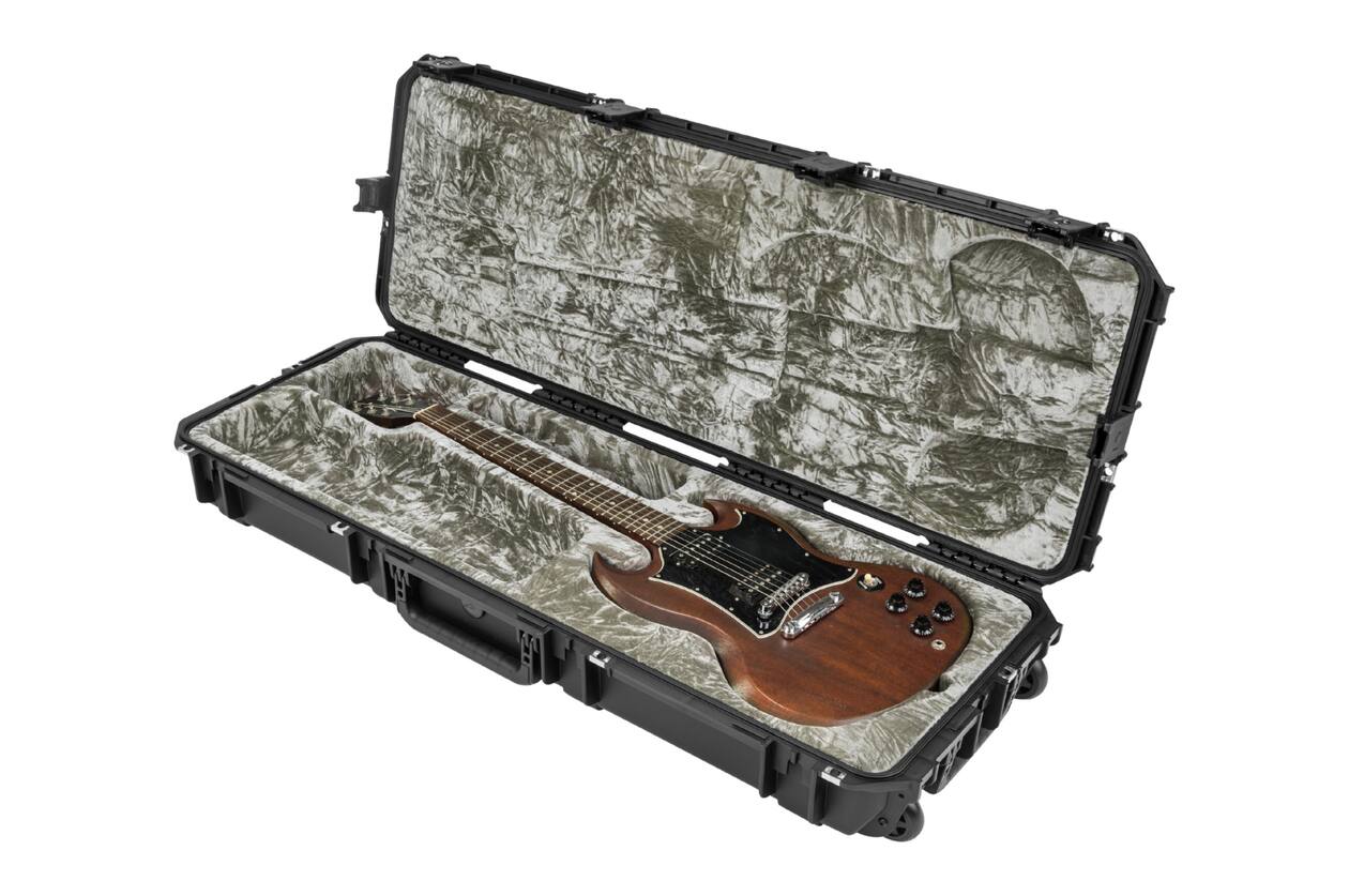 SKB - iSeries 4214-6 - Wasserdichter Koffer - Schwarz - Style Gitarren Einlage