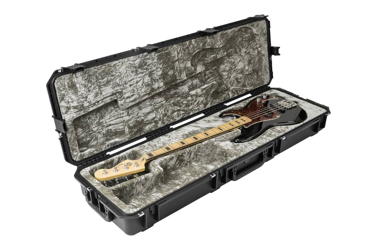SKB - iSeries 5014-6 - Wasserdichter Koffer - Schwarz - Precision- und Jazz-Stil Bassgitarren Einlage