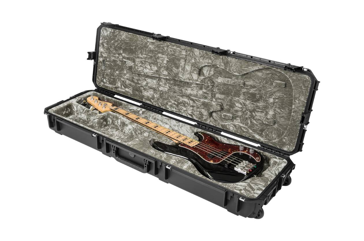 SKB - iSeries 5014-6 - Wasserdichter Koffer - Schwarz - Precision- und Jazz-Stil Bassgitarren Einlage
