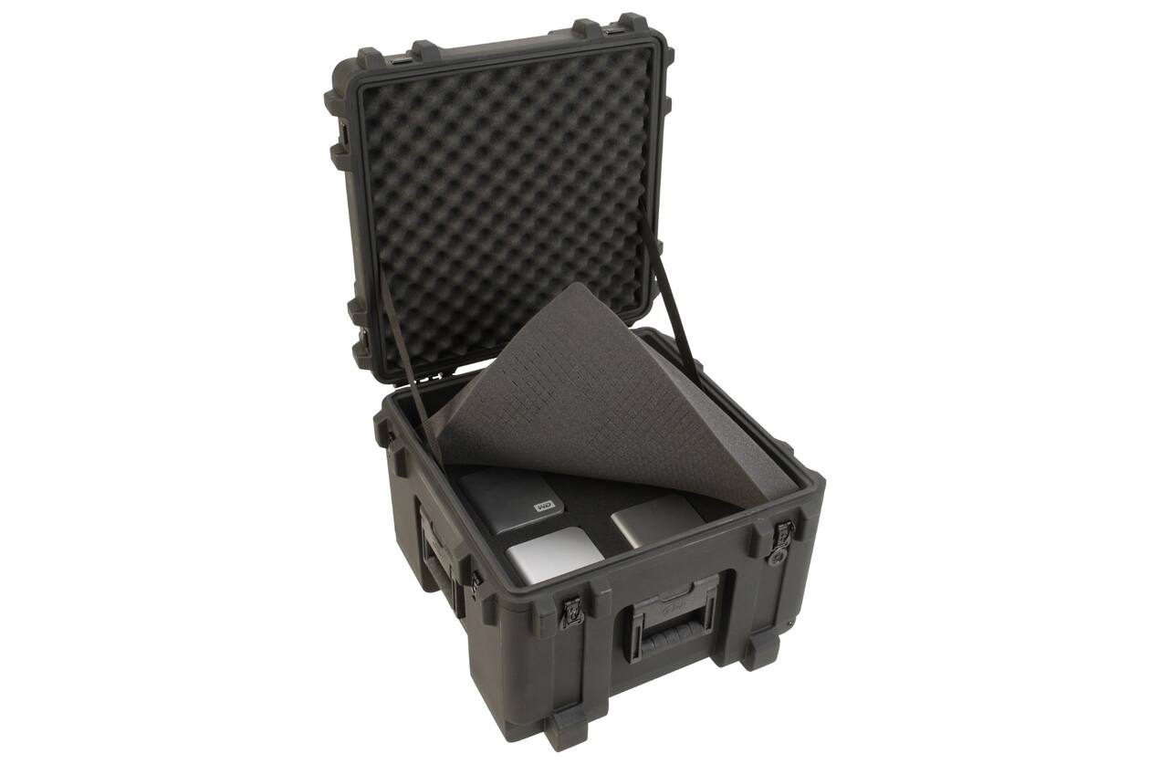 SKB - rSeries 1919-14 - Wasserdichter Koffer - Schwarz - mit Rollen - Mit Würfelschaumstoff