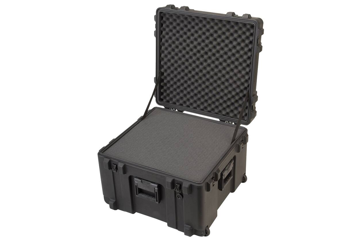 SKB - rSeries 3R-2423-17 - Wasserdichter Koffer - Schwarz - mit Rollen - Würfelschaumstoff