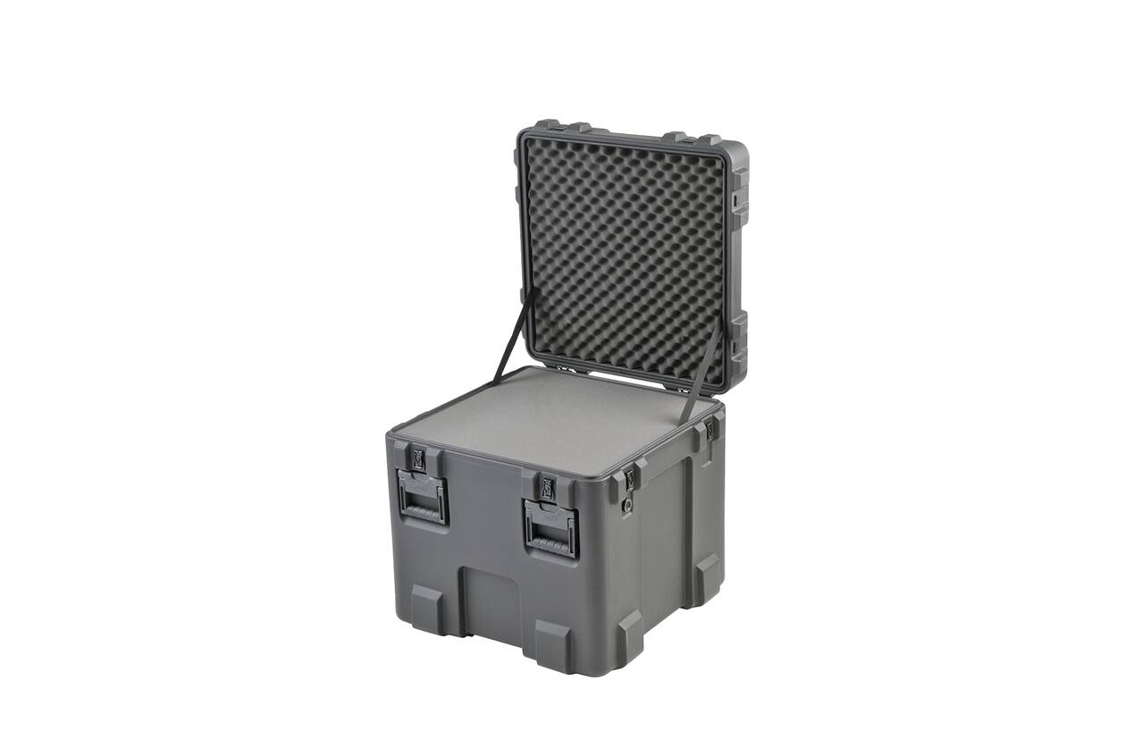 SKB - rSeries 3R-2424-24 - Wasserdichter Koffer - Schwarz - Lagenschaumstoff
