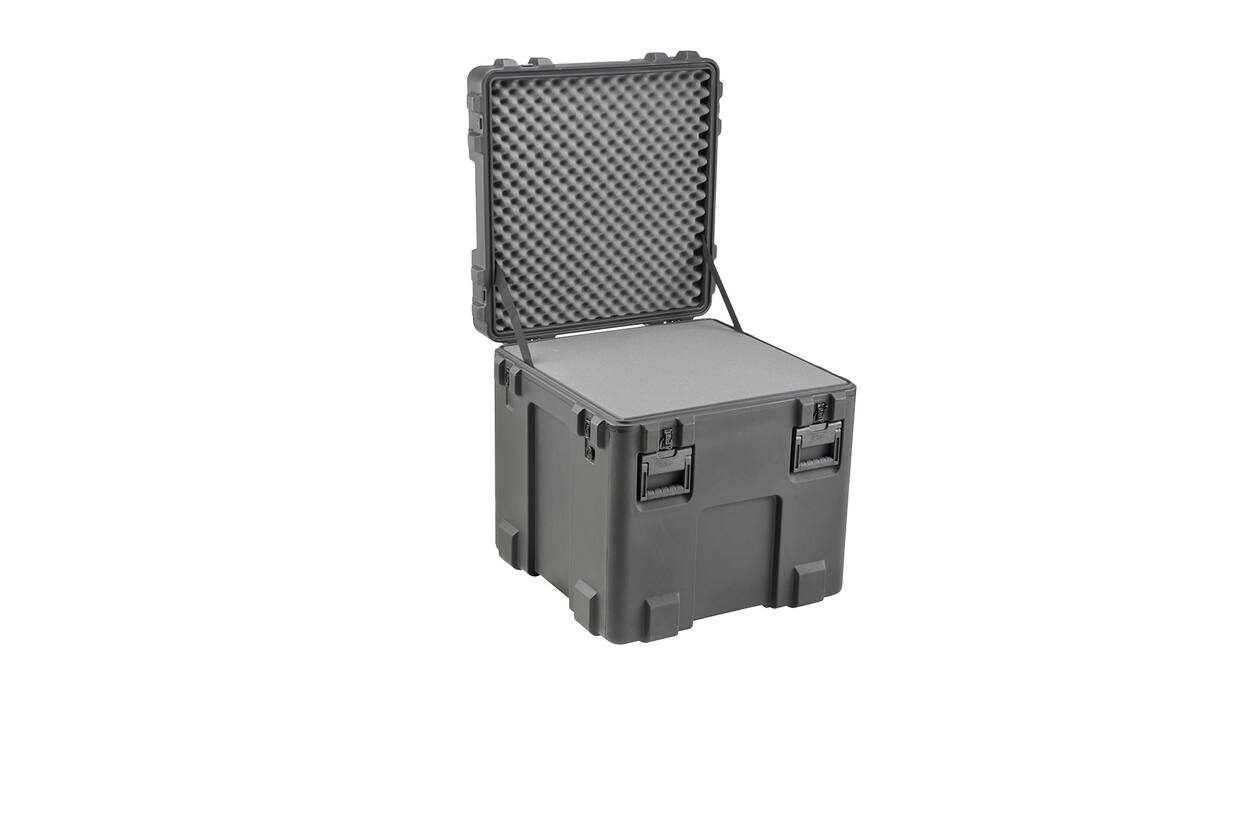 SKB - rSeries 3R-2727-27 - Wasserdichter Koffer - Schwarz - Lagenschaumstoff
