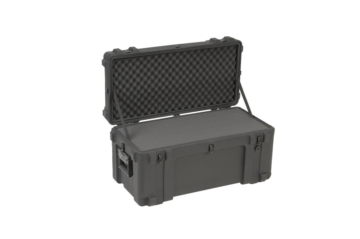 SKB - rSeries 3R-3214-15 - Wasserdichter Koffer - Schwarz - mit Rollen - Würfelschaumstoff