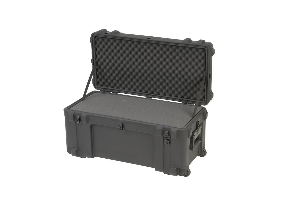 SKB - rSeries 3R-3214-15 - Wasserdichter Koffer - Schwarz - mit Rollen - Würfelschaumstoff