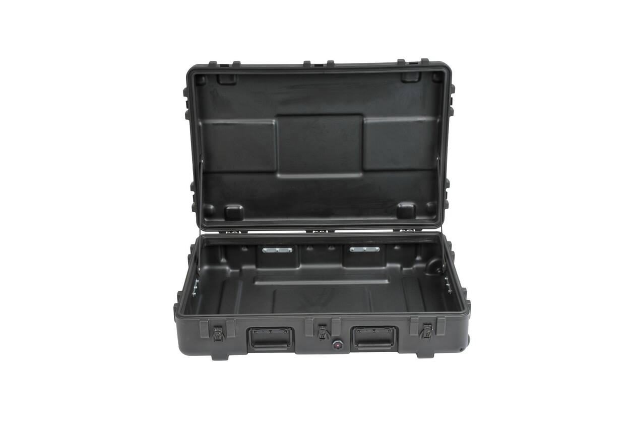 SKB - rSeries 3221-7 - Wasserdichter Koffer - Schwarz - mit Rollen - Leer