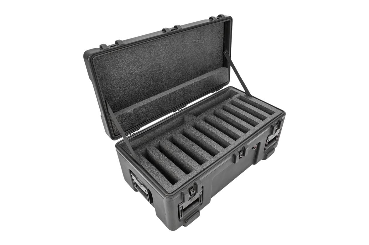 SKB - rSeries - Zehn Laptops & Zwei Zubehör Taschen Koffer
