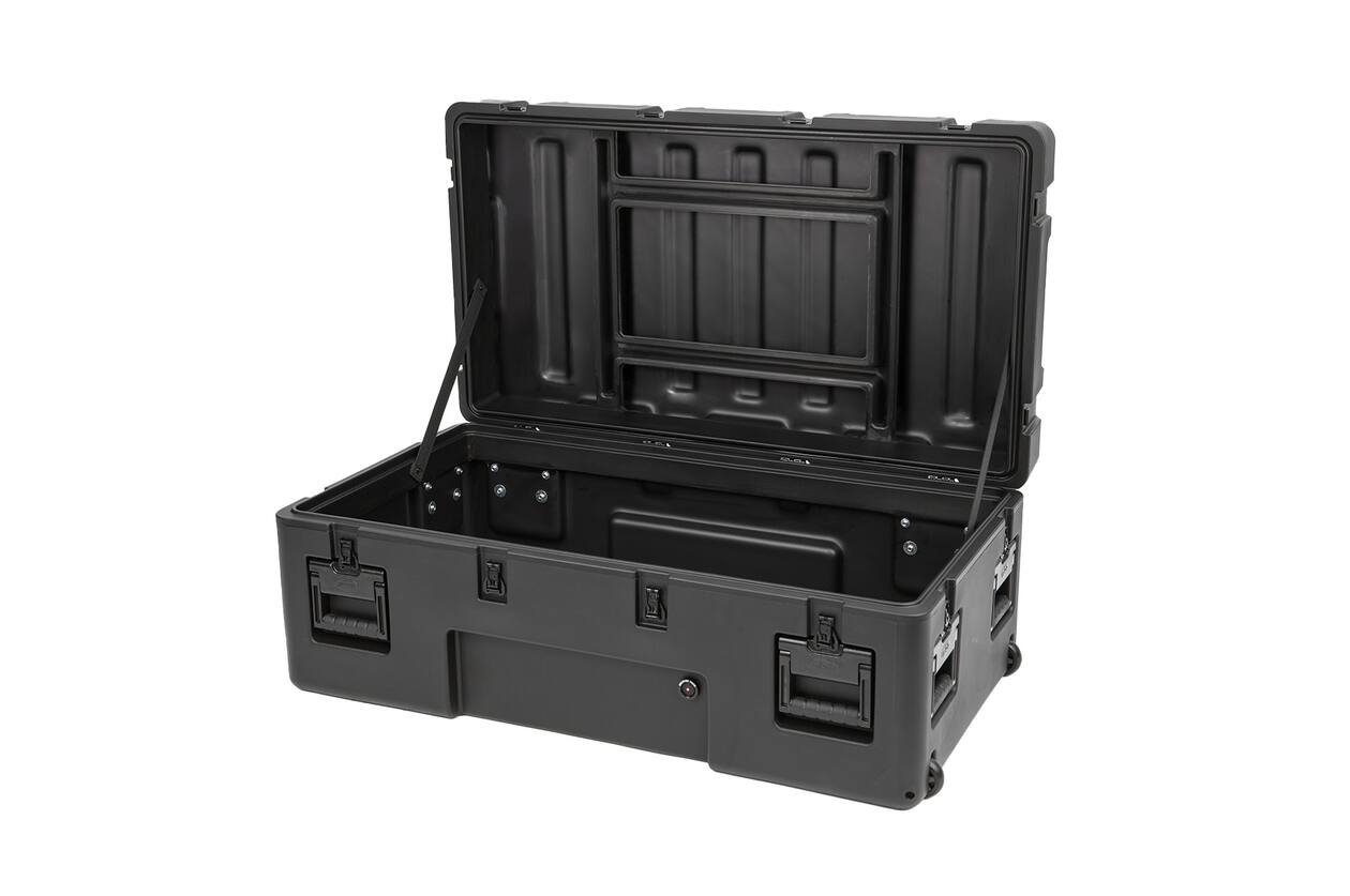 SKB - rSeries 4222-15 - Wasserdichter Koffer - Schwarz - mit Rollen - Leer