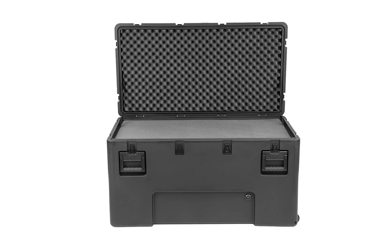 SKB - rSeries 3R-4222-24 - Wasserdichter Koffer - Schwarz - Lagenschaumstoff - mit Rollen