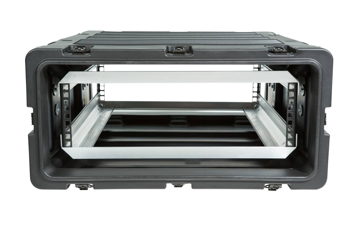 SKB - 3RS Serie - 3U Nicht-Herausnehmbares Shock Rack - Schwarz - 24-Zoll Tief