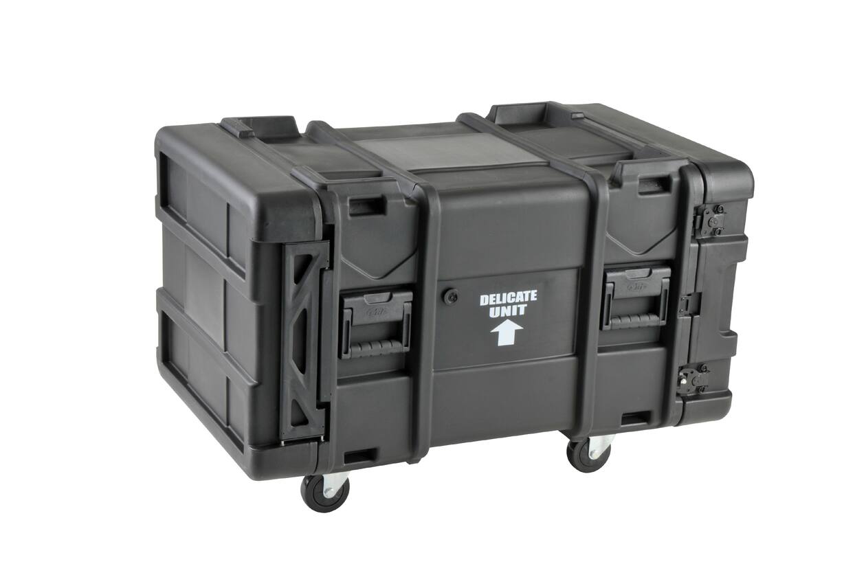 SKB - rSeries - 8U Shock Rack - Schwarz - 30-Zoll Tief - mit Rollen
