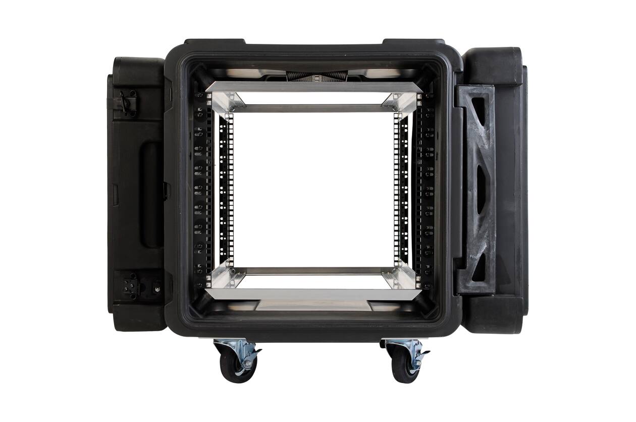 SKB - rSeries - 10U Shock Rack - Schwarz - 28-Zoll Tief - mit Rollen