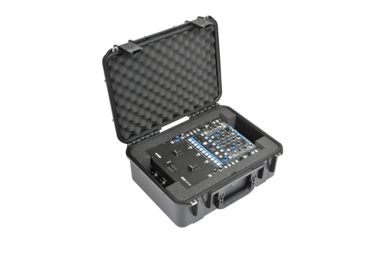 SKB – iSeries – Mischpultkoffer – Schwarz – Rane MP2015 oder Sixty-Four-Einlage