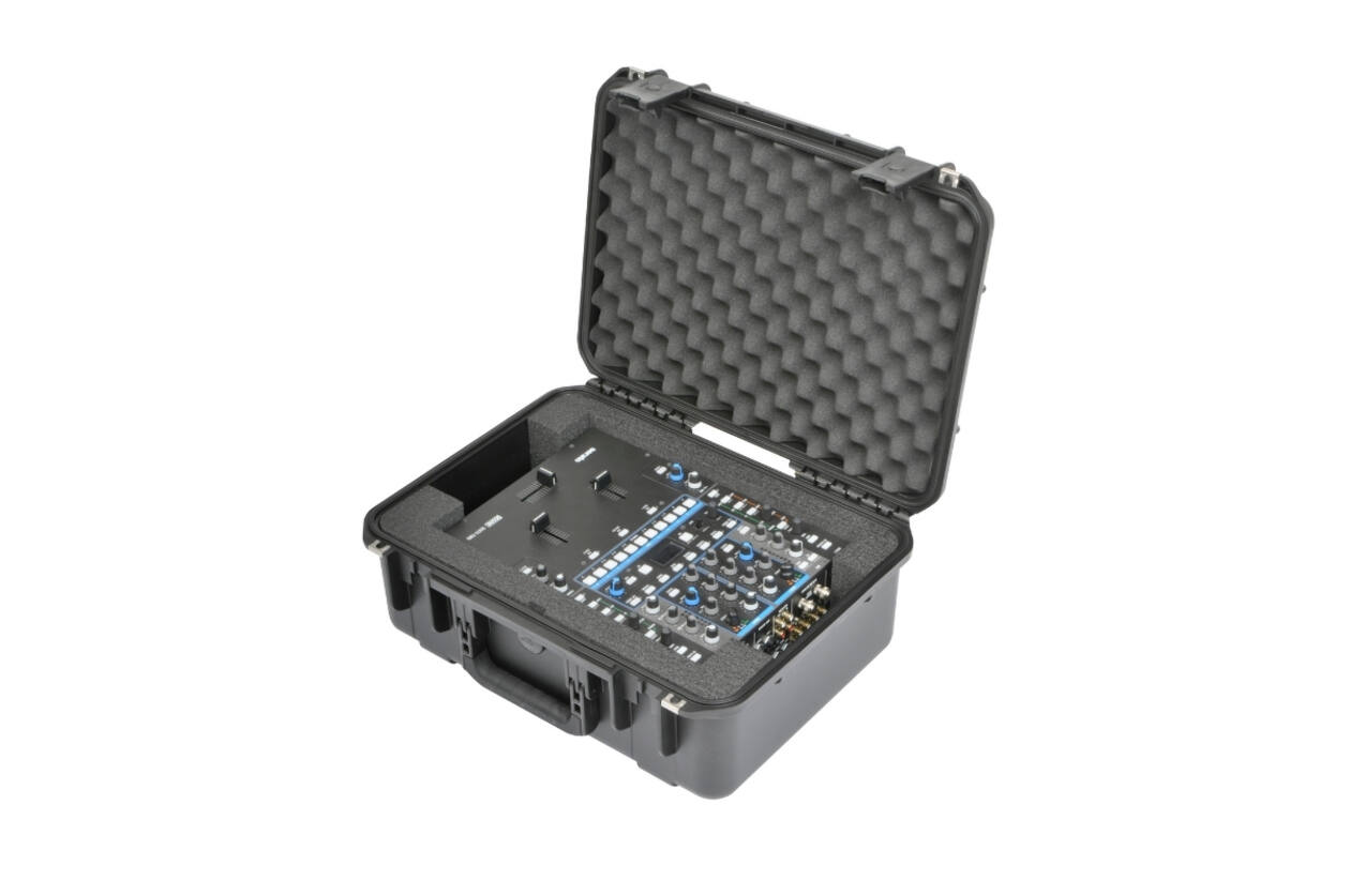 SKB – iSeries – Mischpultkoffer – Schwarz – Rane MP2015 oder Sixty-Four-Einlage