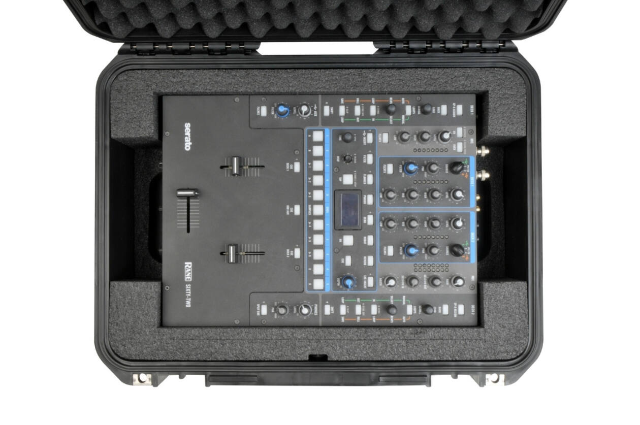 SKB – iSeries – Mischpultkoffer – Schwarz – Rane MP2015 oder Sixty-Four-Einlage