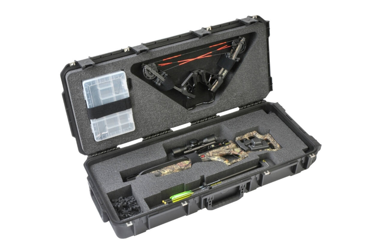 SKB – iSeries – Wasserdichter Armbrustkoffer – Schwarz – Herausnehmbare TenPoint-Armbrust-Einlage
