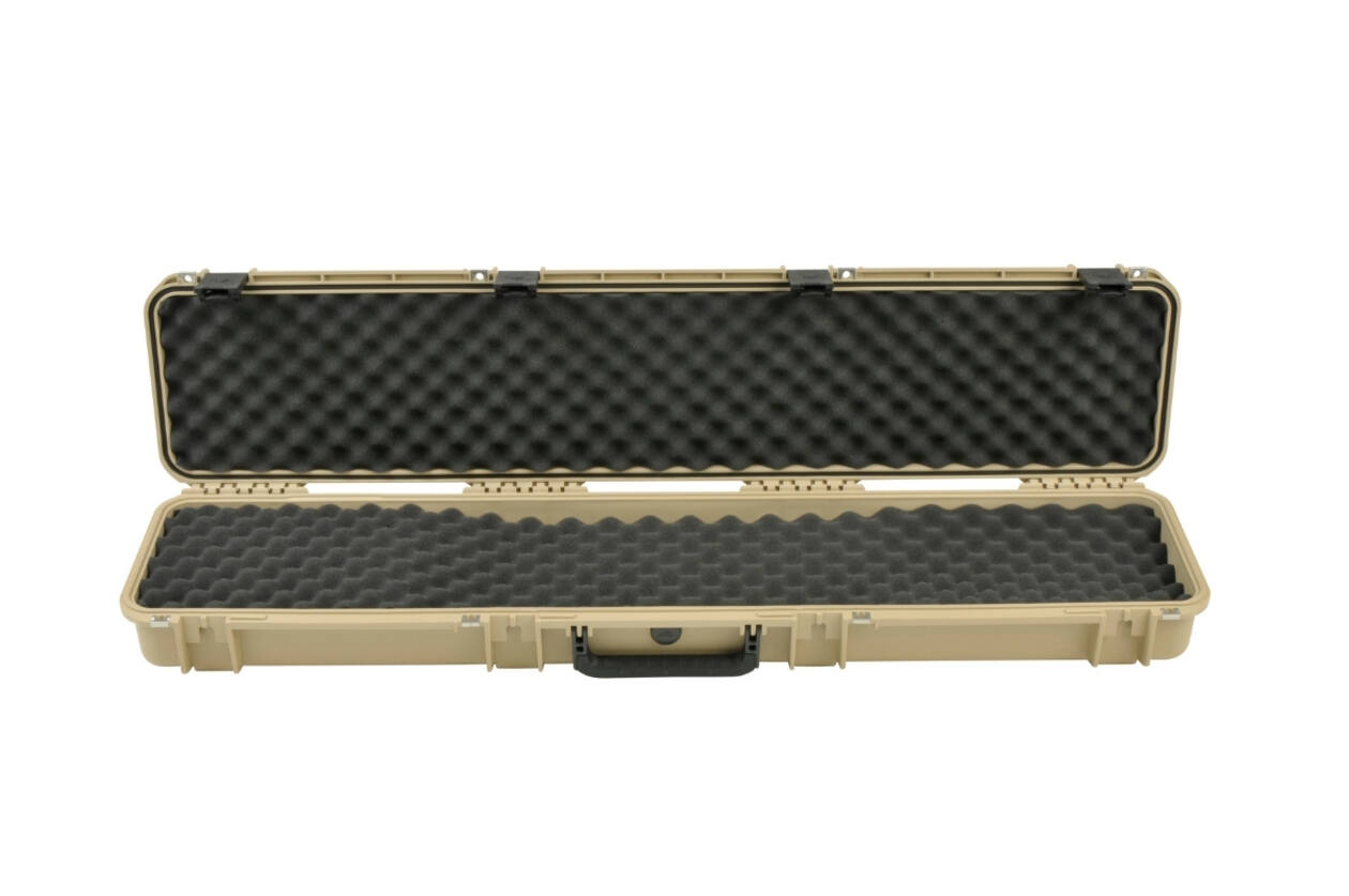 SKB – iSeries 4909 – Wasserdichter Koffer – Beige – Einfach-Einlage für Gewehre