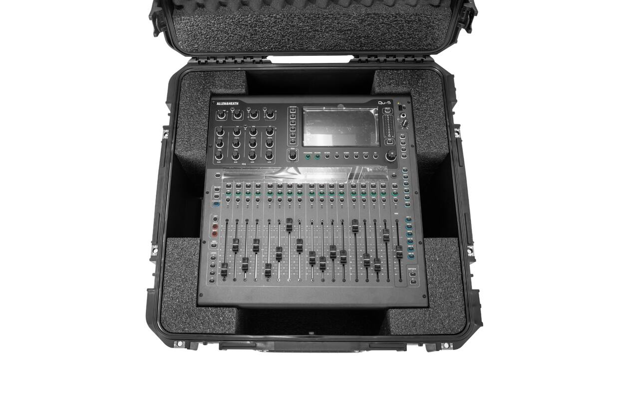 SKB - iSeries 2222-12 - Wasserdichter Koffer - Schwarz - Allen & Heath Qu-5 / Qu-5D Inlay