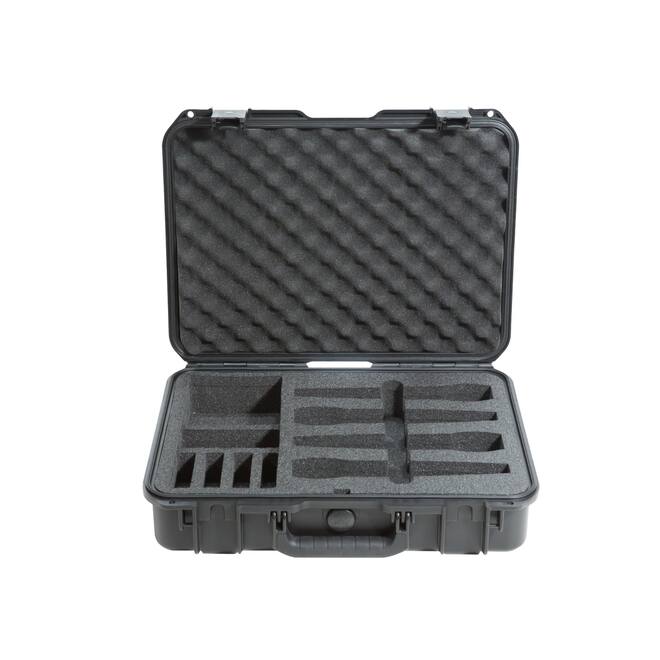 SKB - iSeries 1813-5 - Wasserdichter Koffer - Schwarz - Vier Drahtlose Mikrofone Einlage