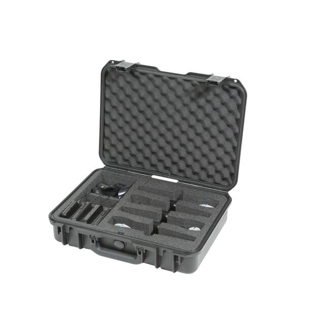 SKB - iSeries 1813-5 - Wasserdichter Koffer - Schwarz - Vier Drahtlose Mikrofone Einlage
