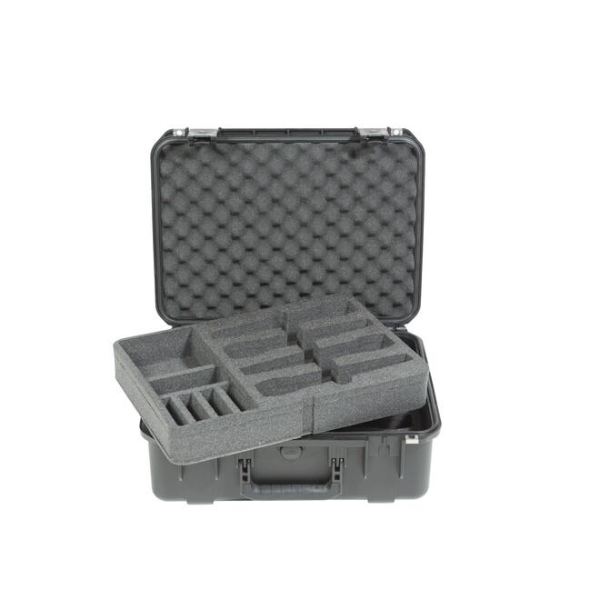 SKB - iSeries 3i-1813-7 - Wasserdichter Koffer - Schwarz - Acht Drahtlose Mikrofone Einlage