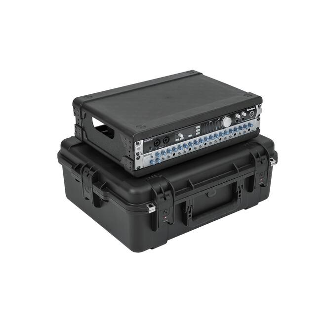 SKB - iSeries 3i-2217-8 - Wasserdichter Koffer - Schwarz - Abnehmbares 2U Tief Rack