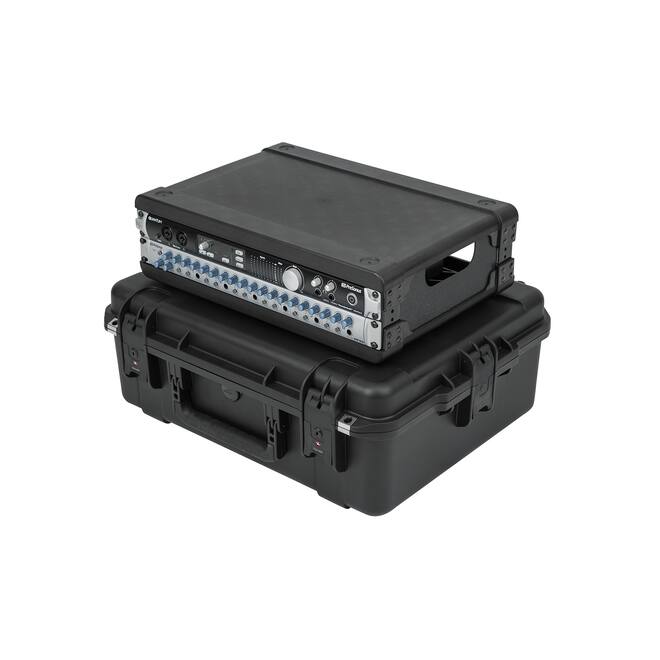 SKB - iSeries 3i-2217-8 - Wasserdichter Koffer - Schwarz - Abnehmbares 2U Tief Rack