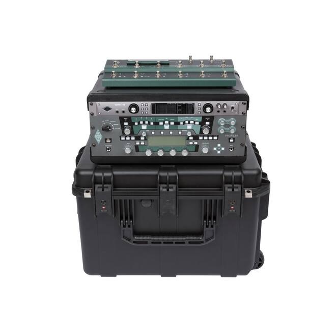 SKB - iSeries 2317-14 - Wasserdichter Koffer - Schwarz - Kemper Profiler + Line 6 Helix Einlage